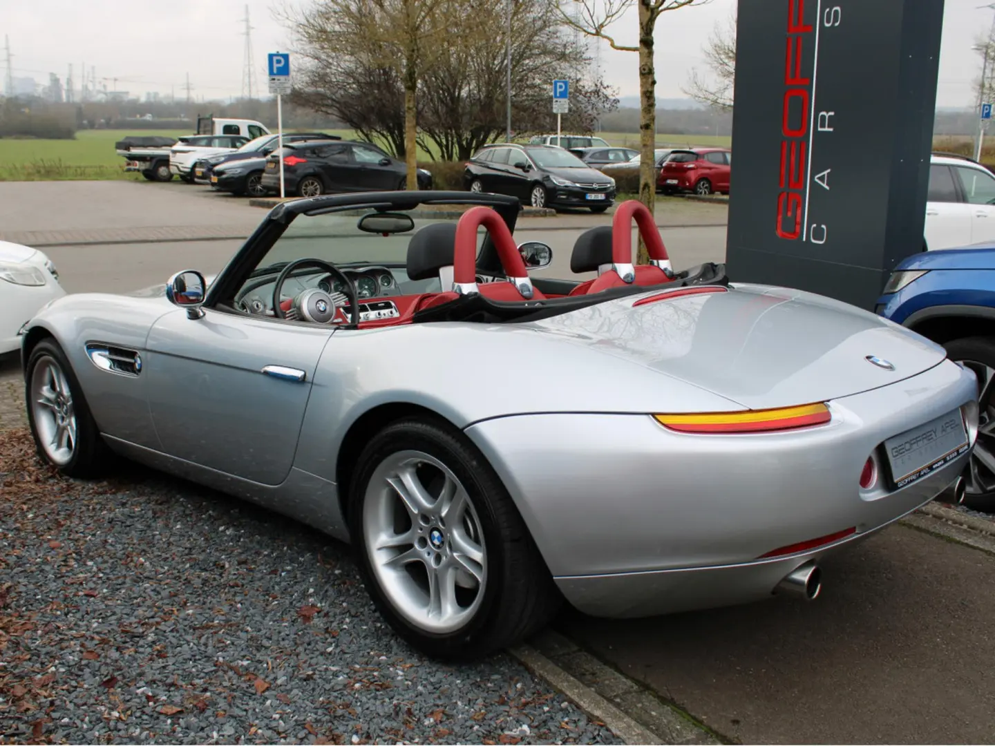 BMW  Z8 5.0 Standart 7