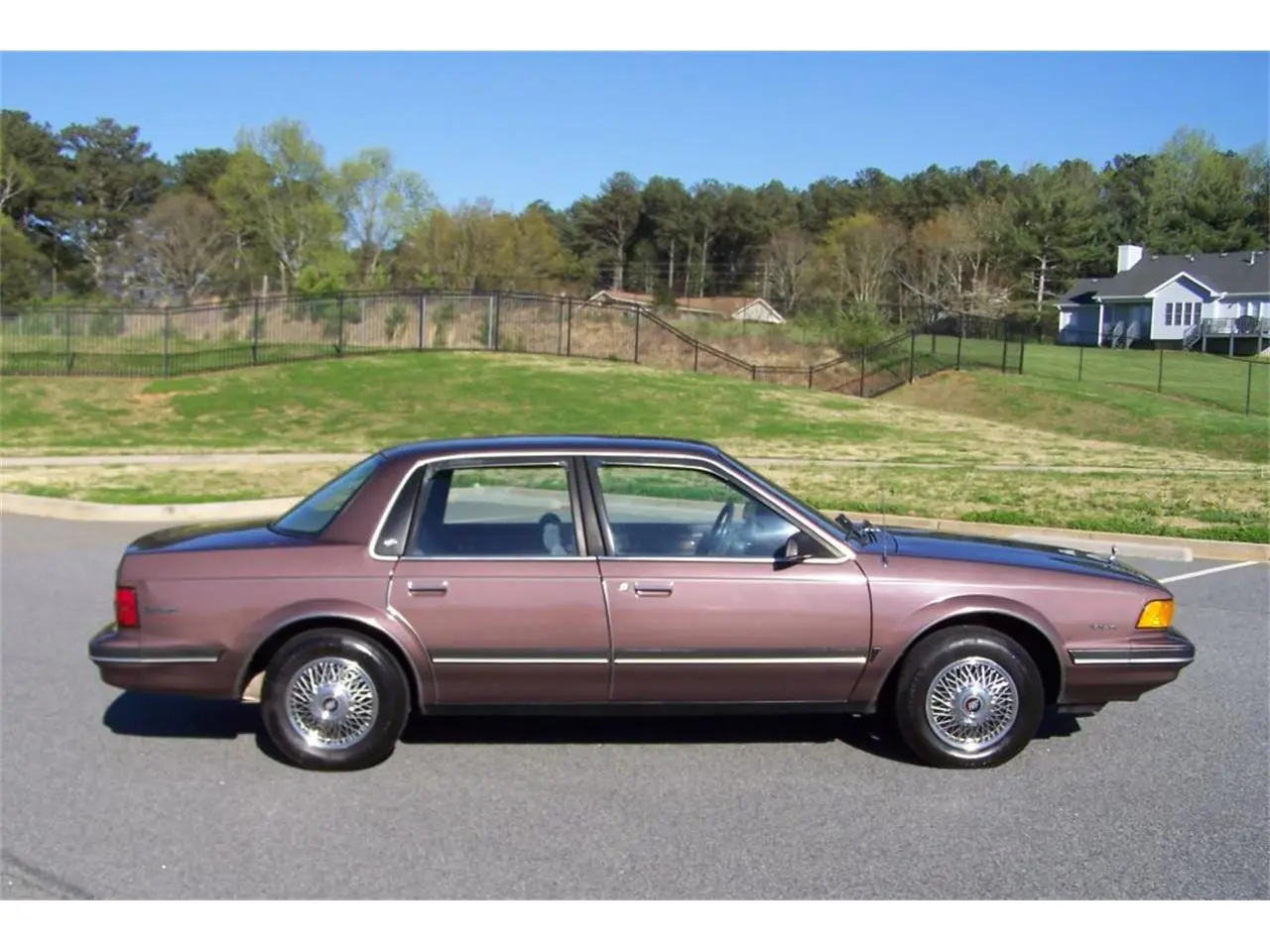 Buick Century Century 3.3 Limited 1