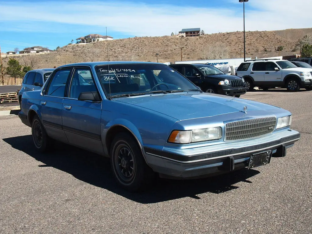 Buick Century Century 3.3 Special 2