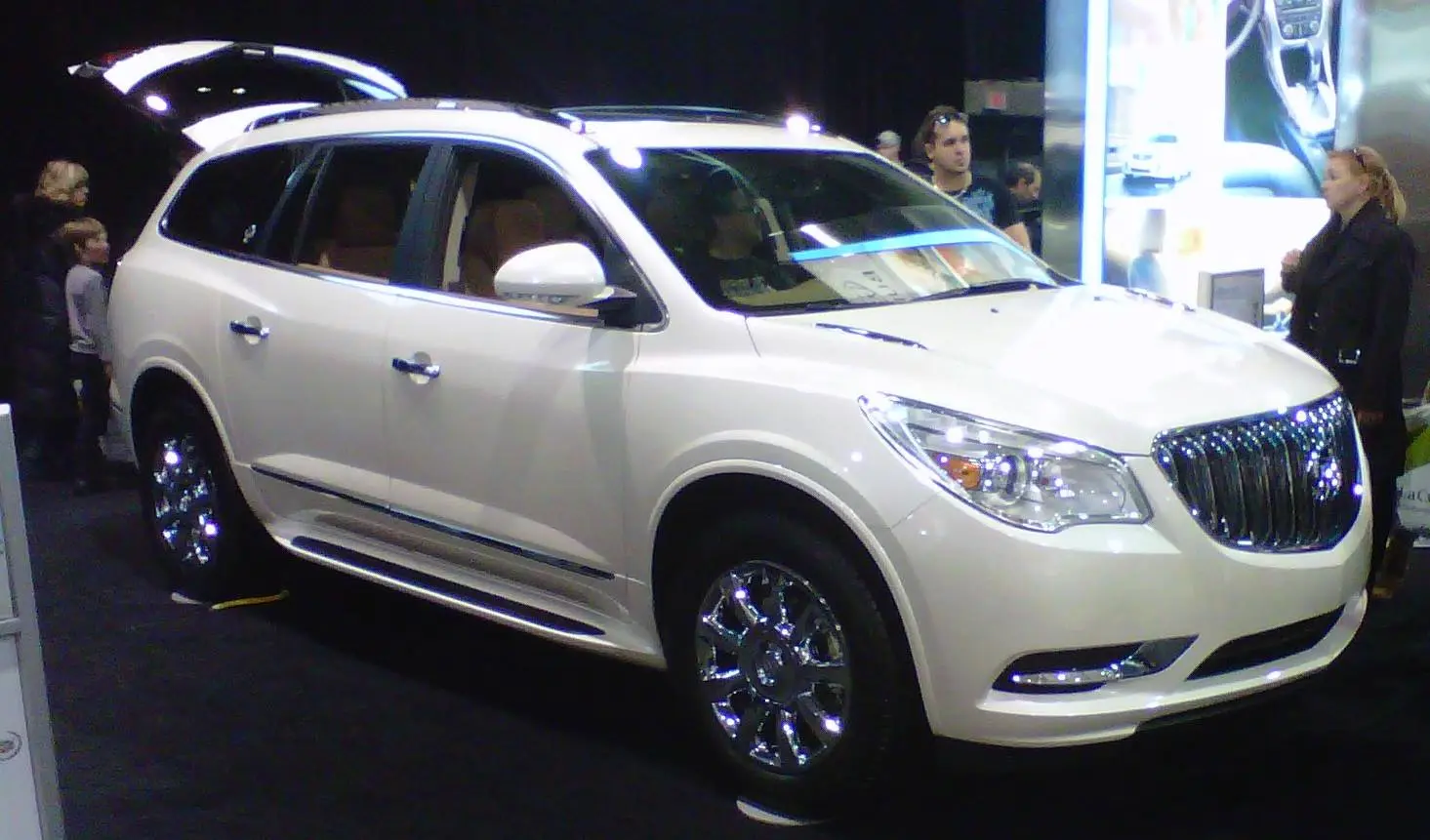 Buick Enclave Enclave 3.6i V6 4WD 6
