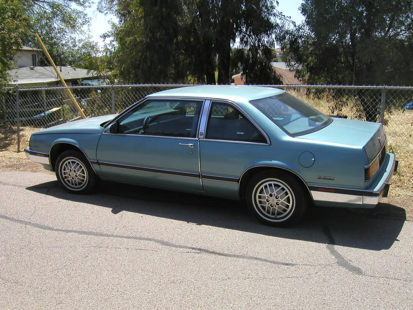 Buick Le Sabre Le Sabre 3.8 6