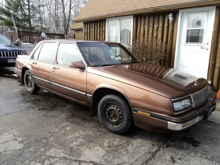 Buick Le Sabre Le Sabre 3.8 Custom 5