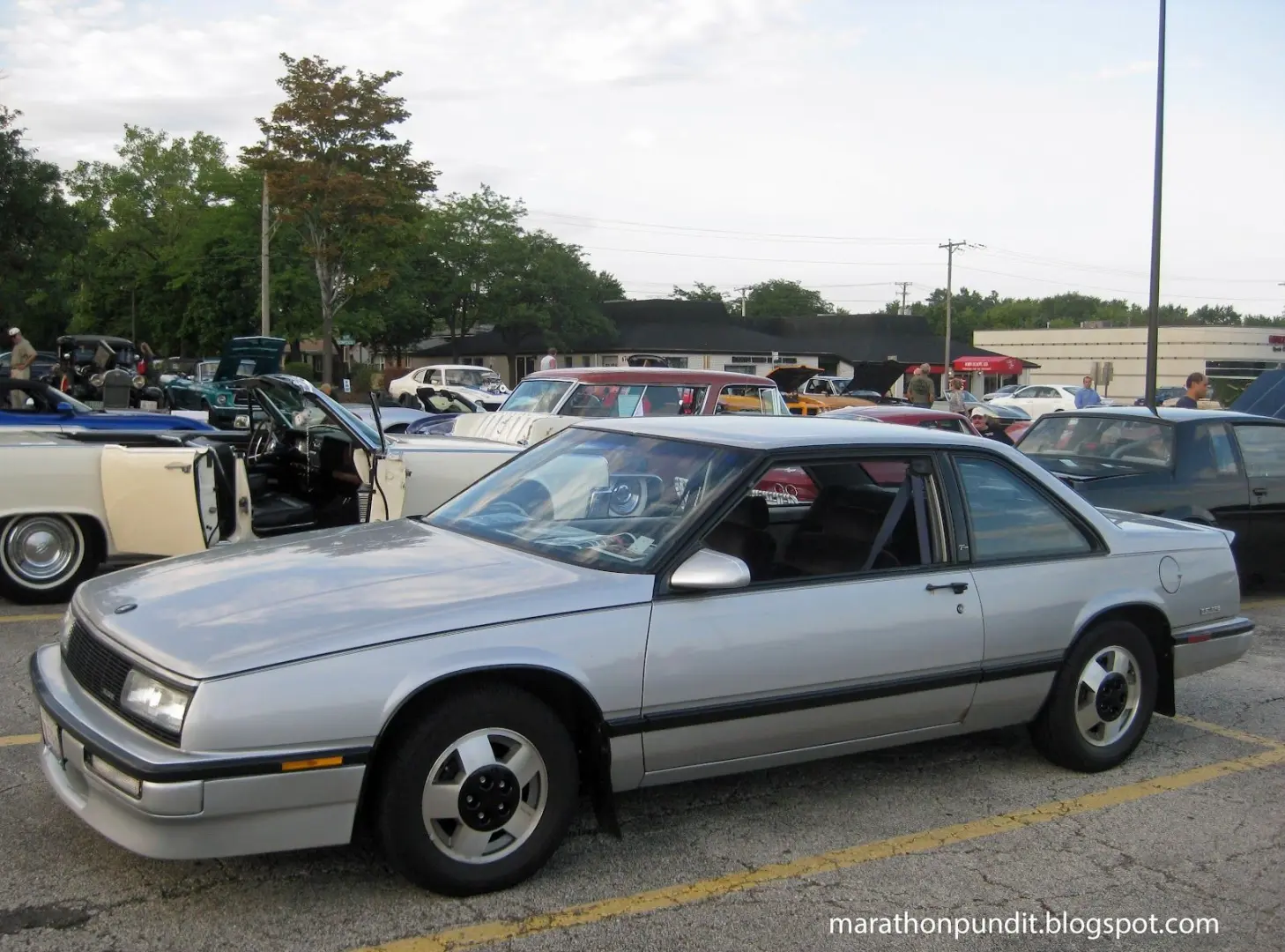 Buick Le Sabre Le Sabre 3.8 STD 2