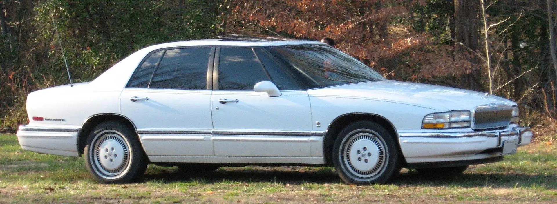 Buick Park Avenue Park Avenue 3.8 Supercharged Ultra 0