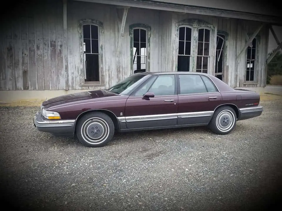 Buick Park Avenue Park Avenue 3.8 Supercharged Ultra 0