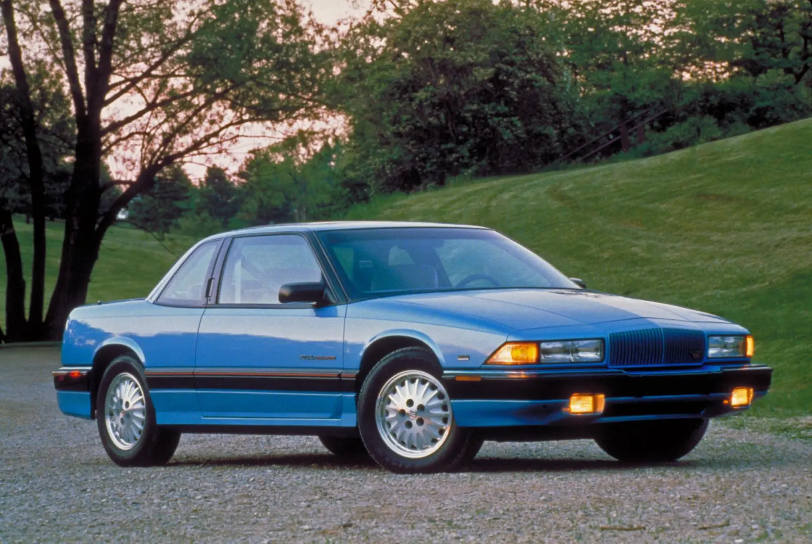 Buick Regal Regal 3.8 Grand Sport 3