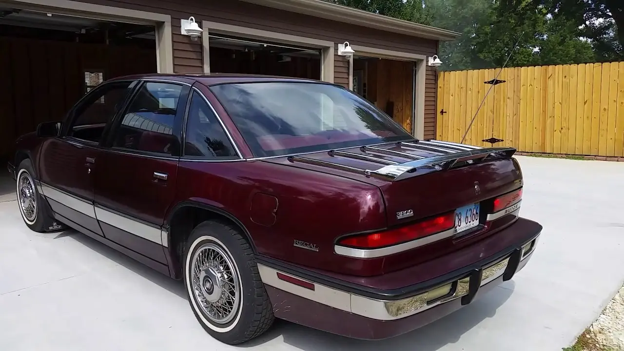 Buick Regal Regal 3.8 Grand Sport 6