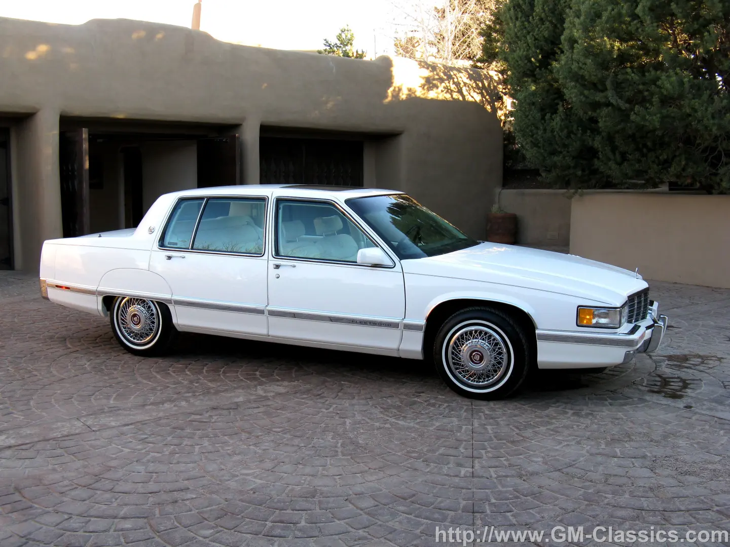 Cadillac Fleetwood Fleetwood 4.9 STD 0