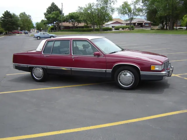 Cadillac Fleetwood Fleetwood 4.9 STD 2