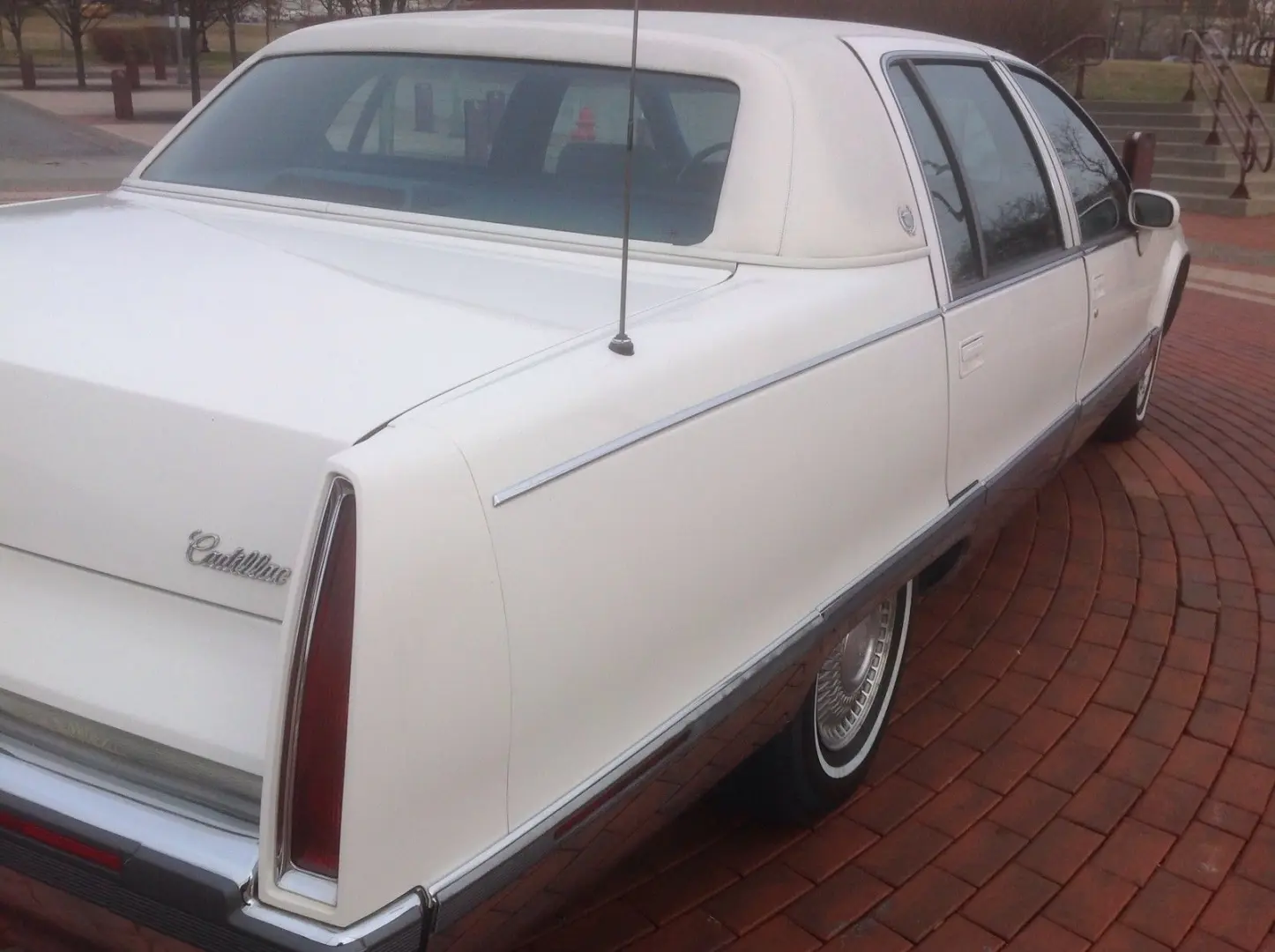 Cadillac Fleetwood Fleetwood 5.7 STD 5