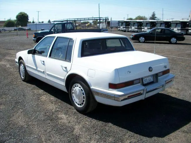 Cadillac Seville Seville 4.9 STS 2