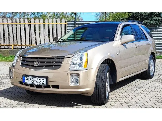 Cadillac SRX SRX 4.6 V8 AWD Sport Luxury 5