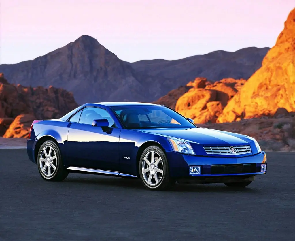 Cadillac XLR XLR 4.4 V8 Supercharged 7
