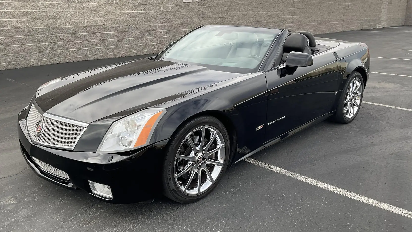 Cadillac XLR XLR 4.4 V8 Supercharged 6