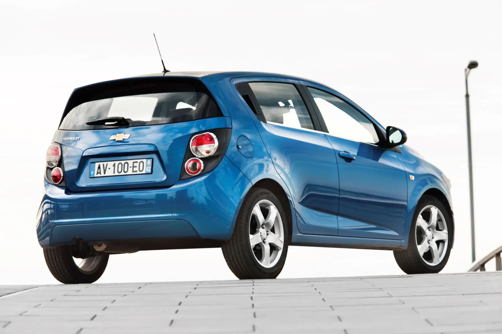Chevrolet Aveo Aveo 1.4 LTZ 4