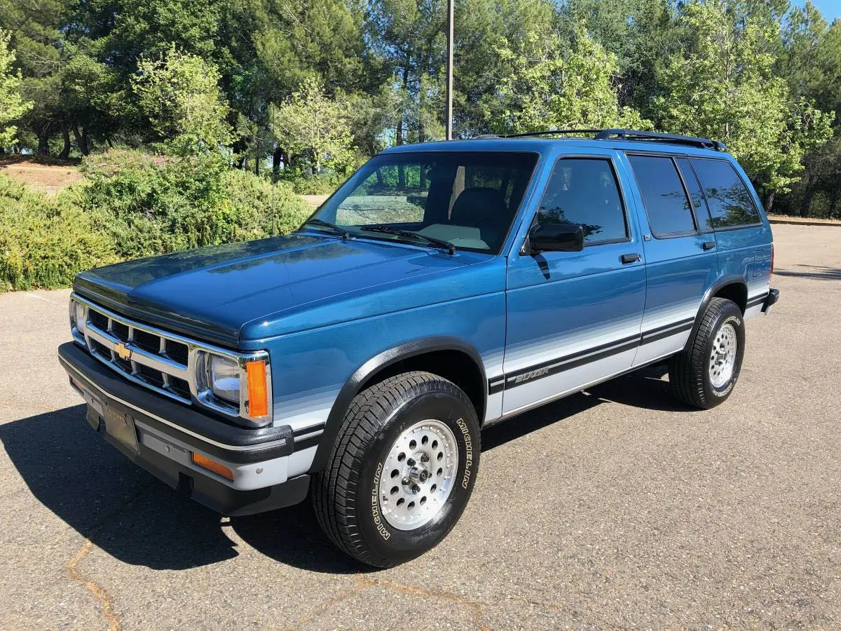 Chevrolet Blazer Blazer 4.3 V6 4WD Base 2