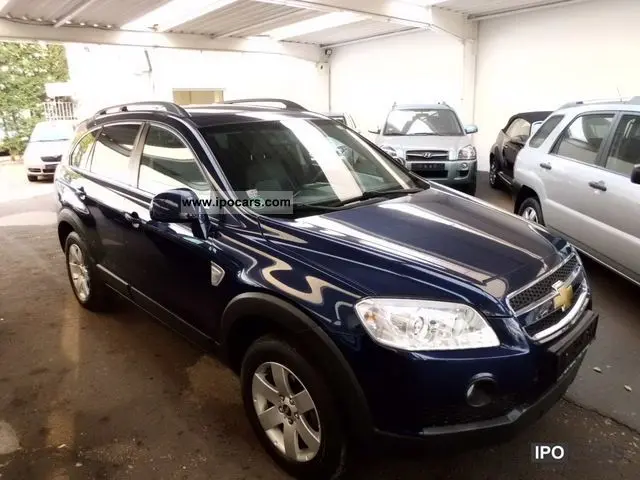 Chevrolet Captiva Captiva 2.4 LS 0