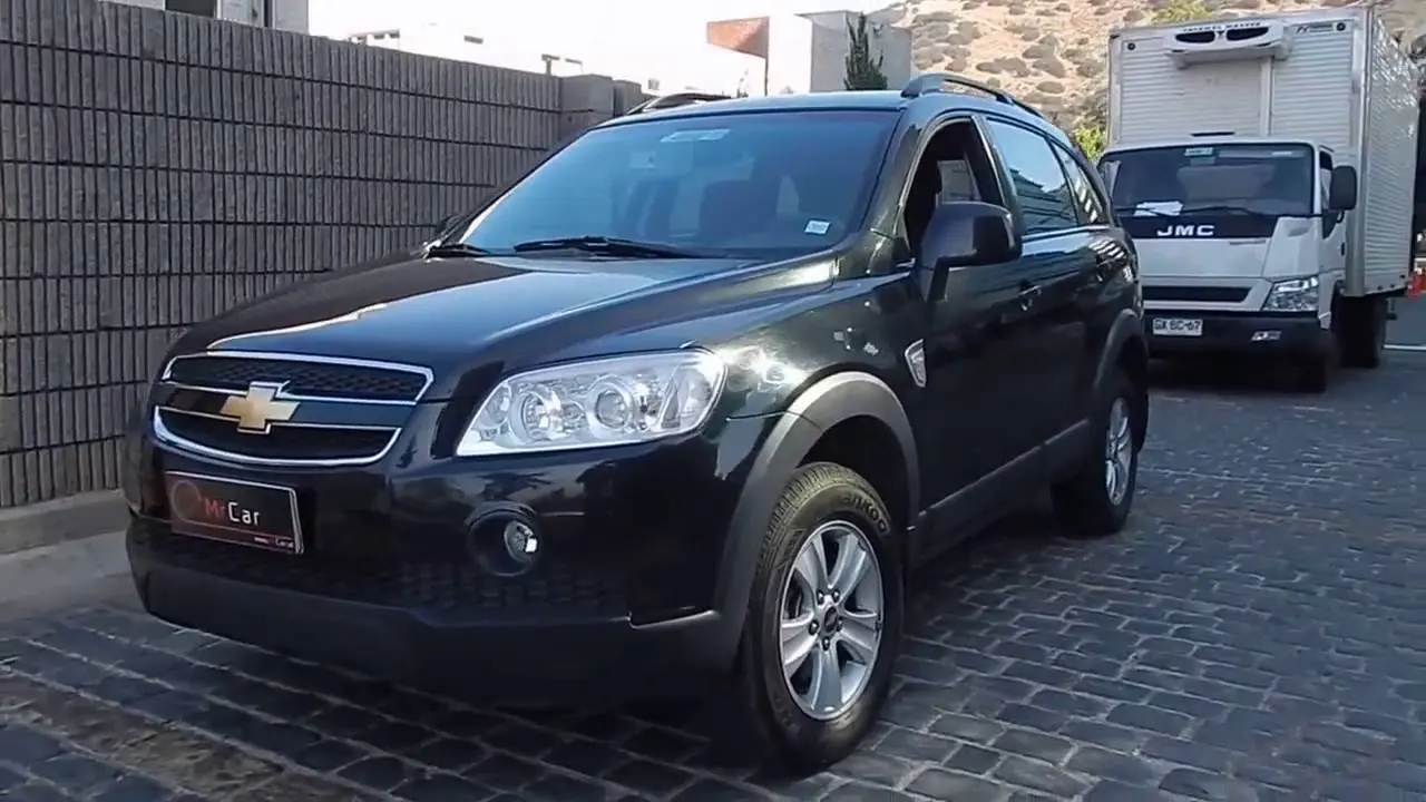 Chevrolet Captiva Captiva 2.4 LS 3