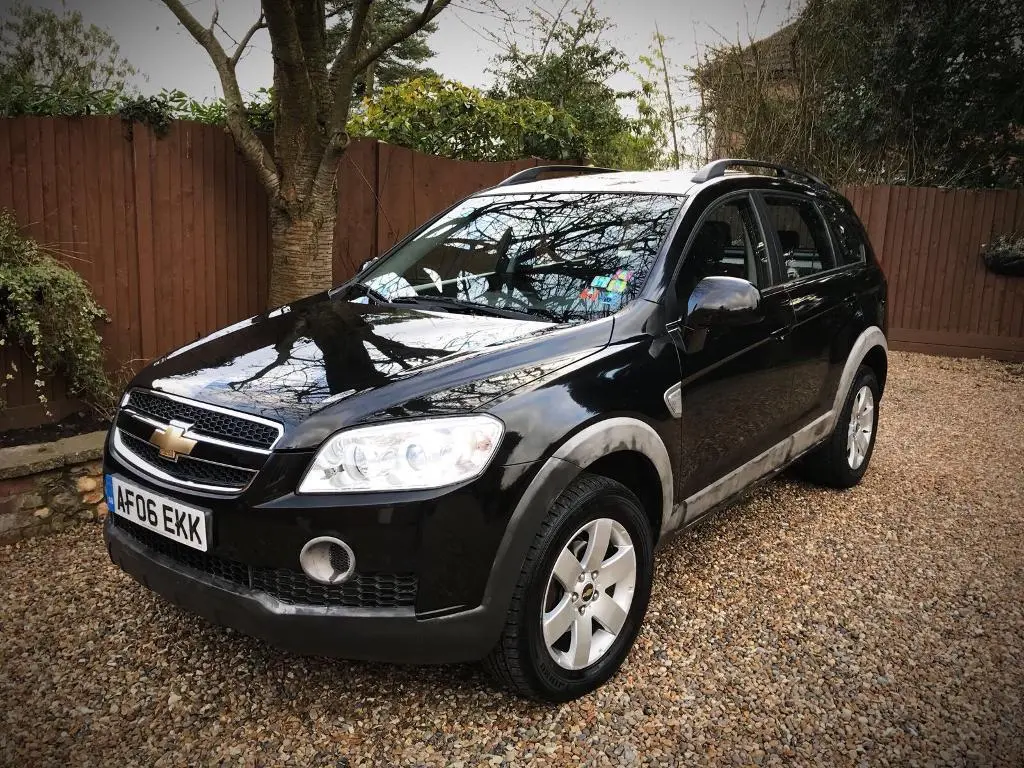 Chevrolet Captiva Captiva 2.4 LS 6