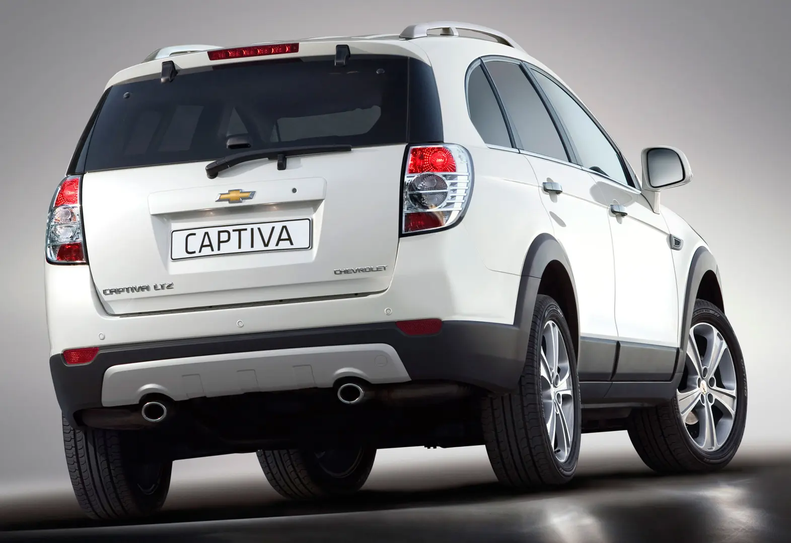 Chevrolet Captiva Captiva 2.4 LTZ 4