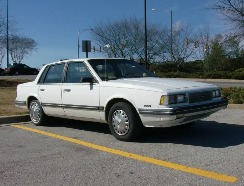 Chevrolet Celebrity Celebrity 2.5 5