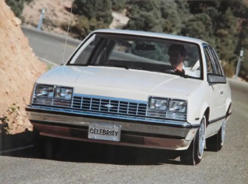 Chevrolet Celebrity Celebrity 2.5 Coupe 6