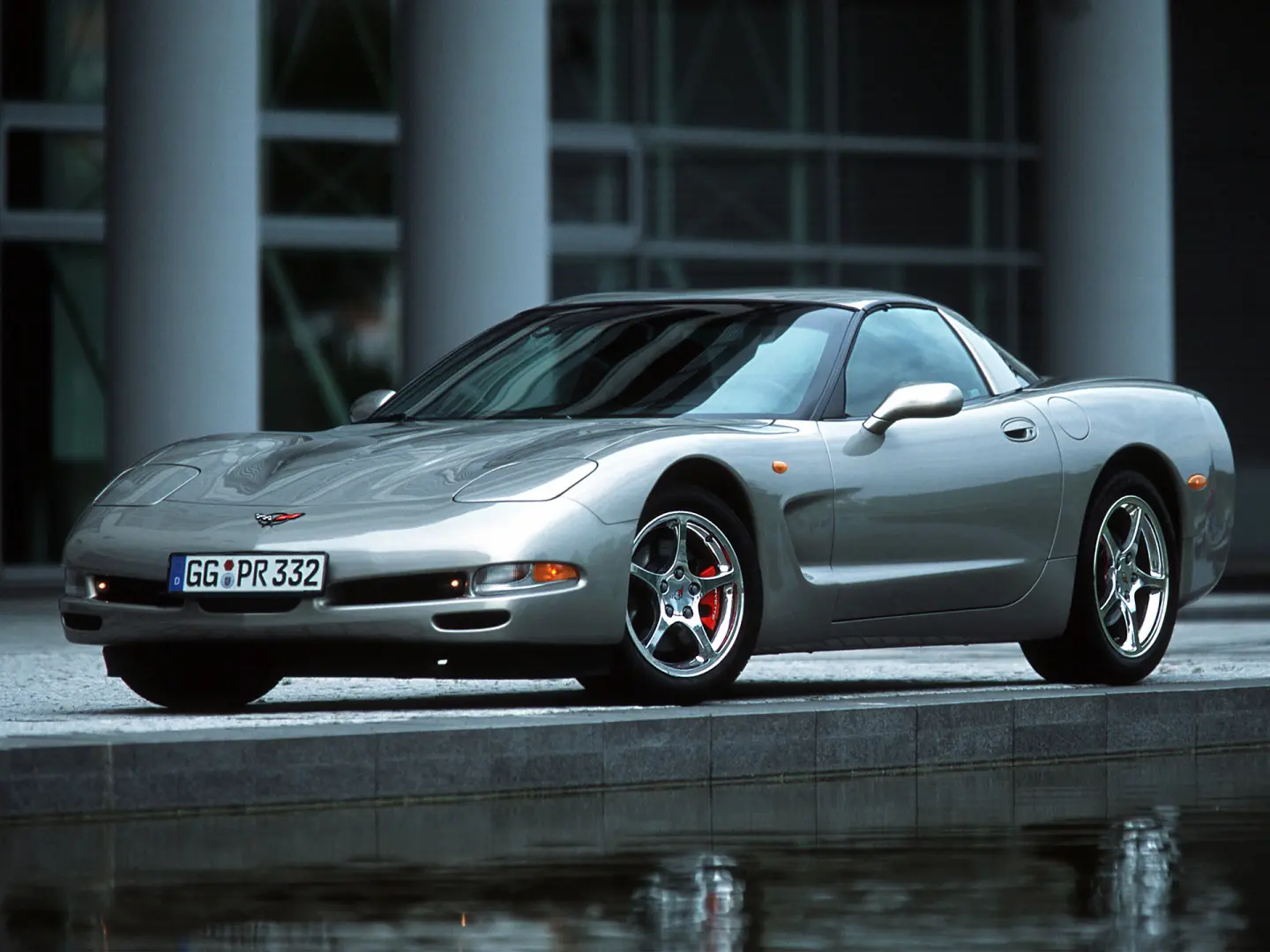 Chevrolet Corvette Corvette 5.7 6