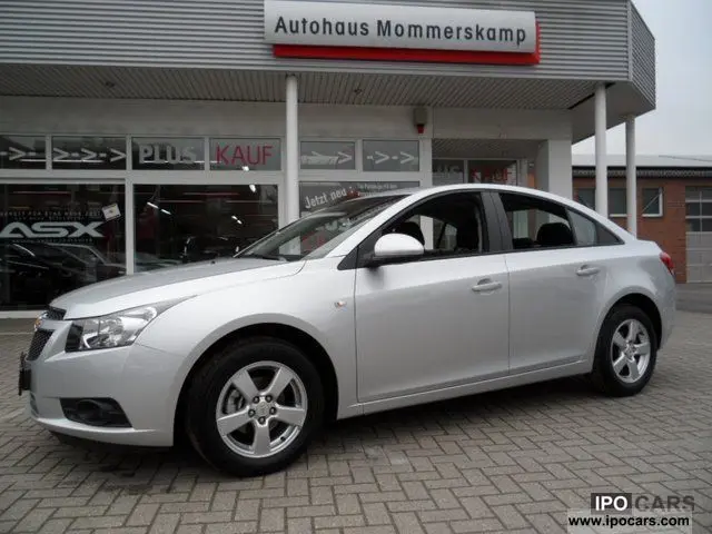 Chevrolet Cruze Cruze 1.6 LS 3