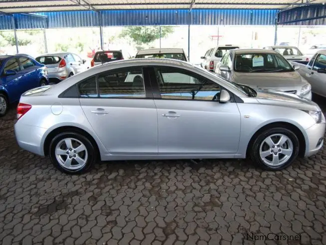Chevrolet Cruze Cruze 1.6 LS 5