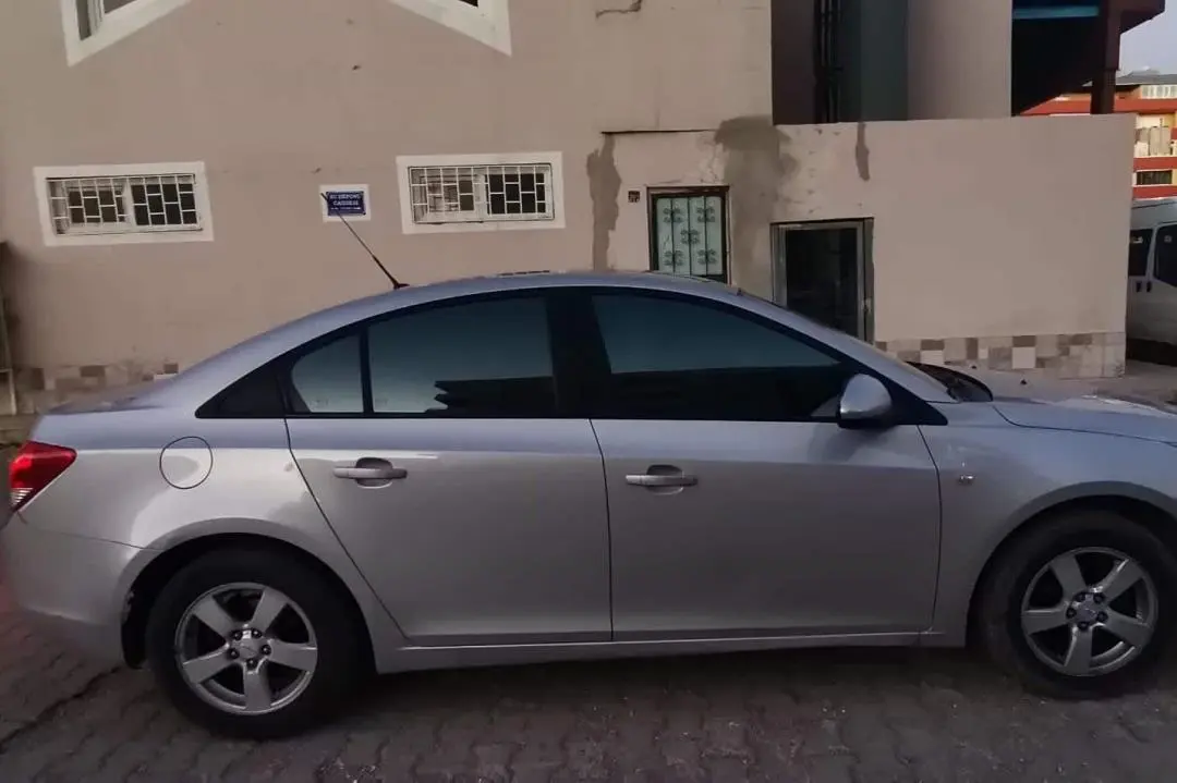 Chevrolet Cruze Cruze 1.6 0