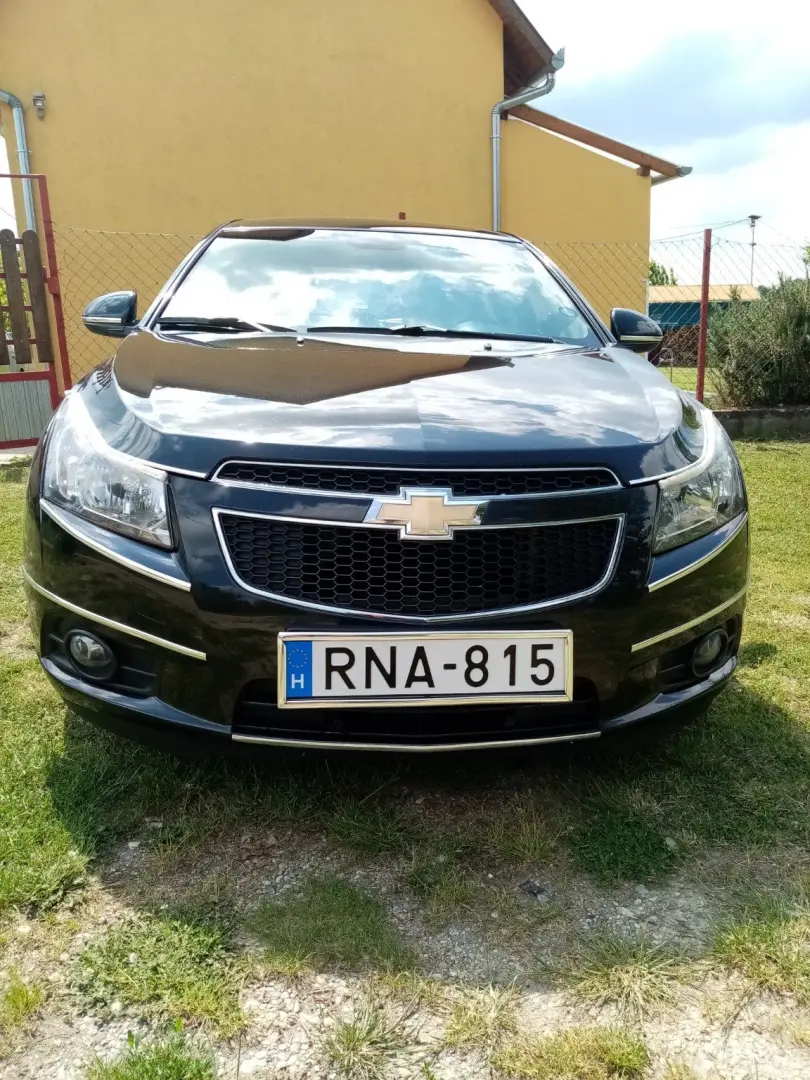 Chevrolet Cruze Cruze 1.6 LS Plus 4