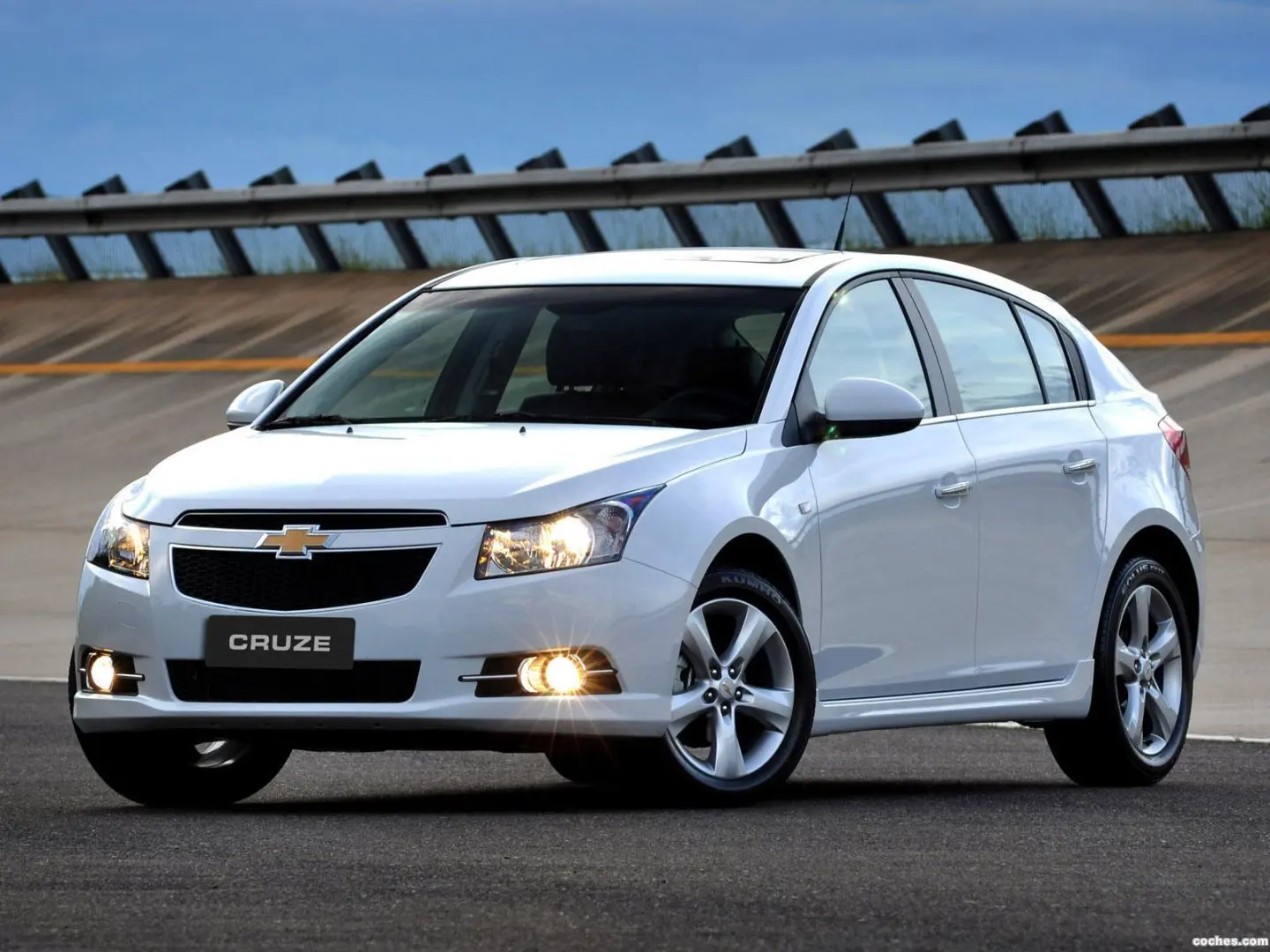 Chevrolet Cruze Cruze 1.6 Sport 3