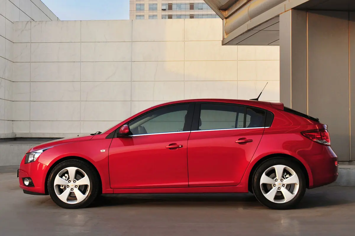 Chevrolet Cruze Cruze 1.8 LT 5