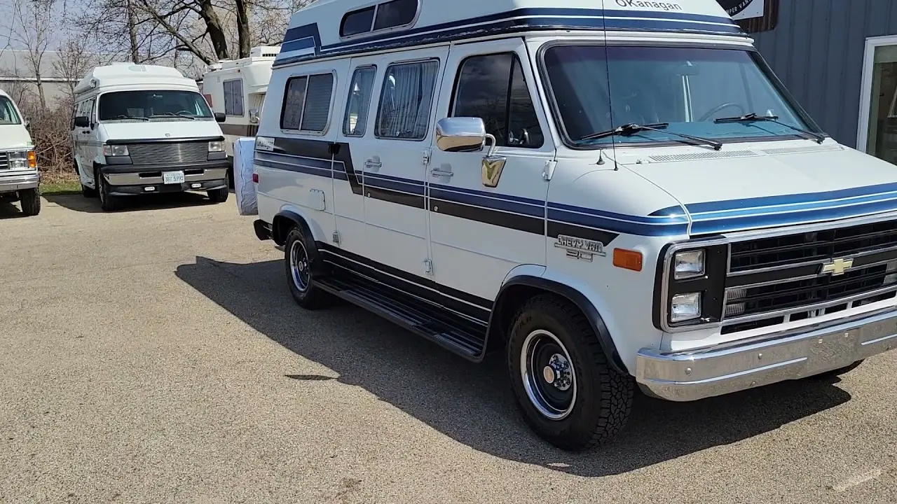 Chevrolet  G Van G20 5