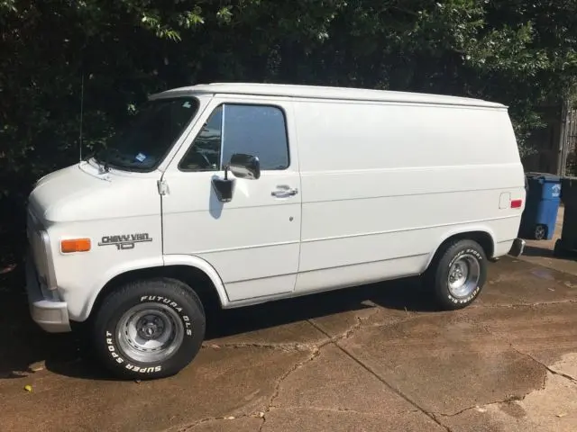 Chevrolet  G Van G20 6