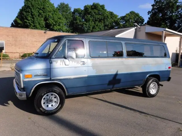 Chevrolet  G Van G30 1