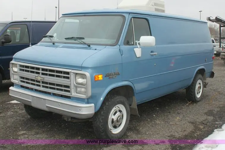 Chevrolet  G Van G30 2