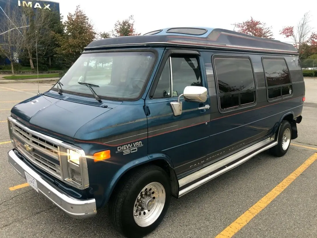Chevrolet  G Van G30 3