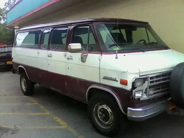 Chevrolet  G Van G30 4