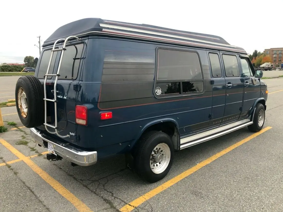 Chevrolet  G Van G30 HD 6