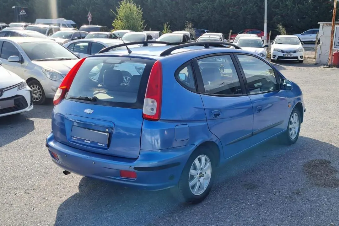 Chevrolet Rezzo Rezzo 1.6 16V SX Comfort Special Edition 4