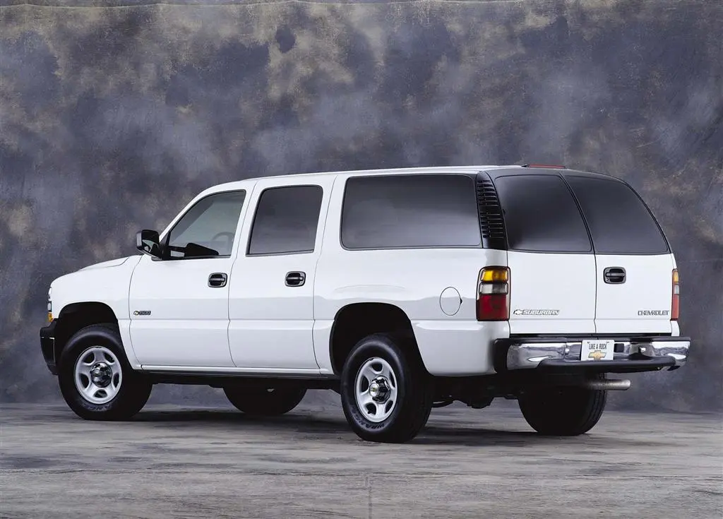 Chevrolet Suburban Suburban 5.3 V8 AWD 2