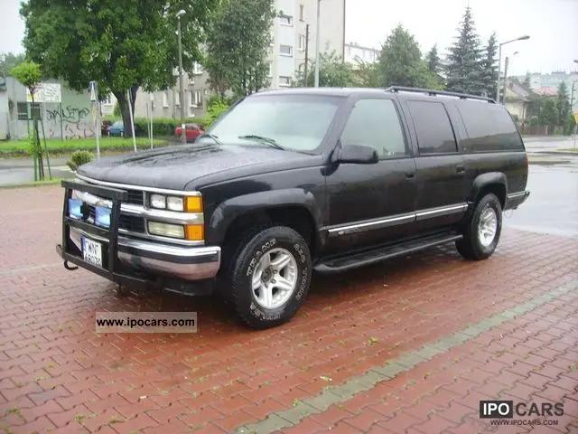 Chevrolet Suburban Suburban 5.7 V8 AWD LS 0