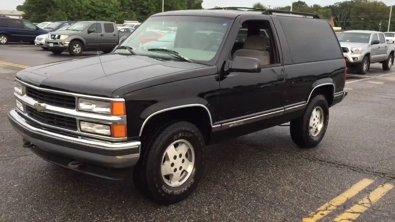 Chevrolet Tahoe Tahoe 5.7 V8 AWD Sport 2