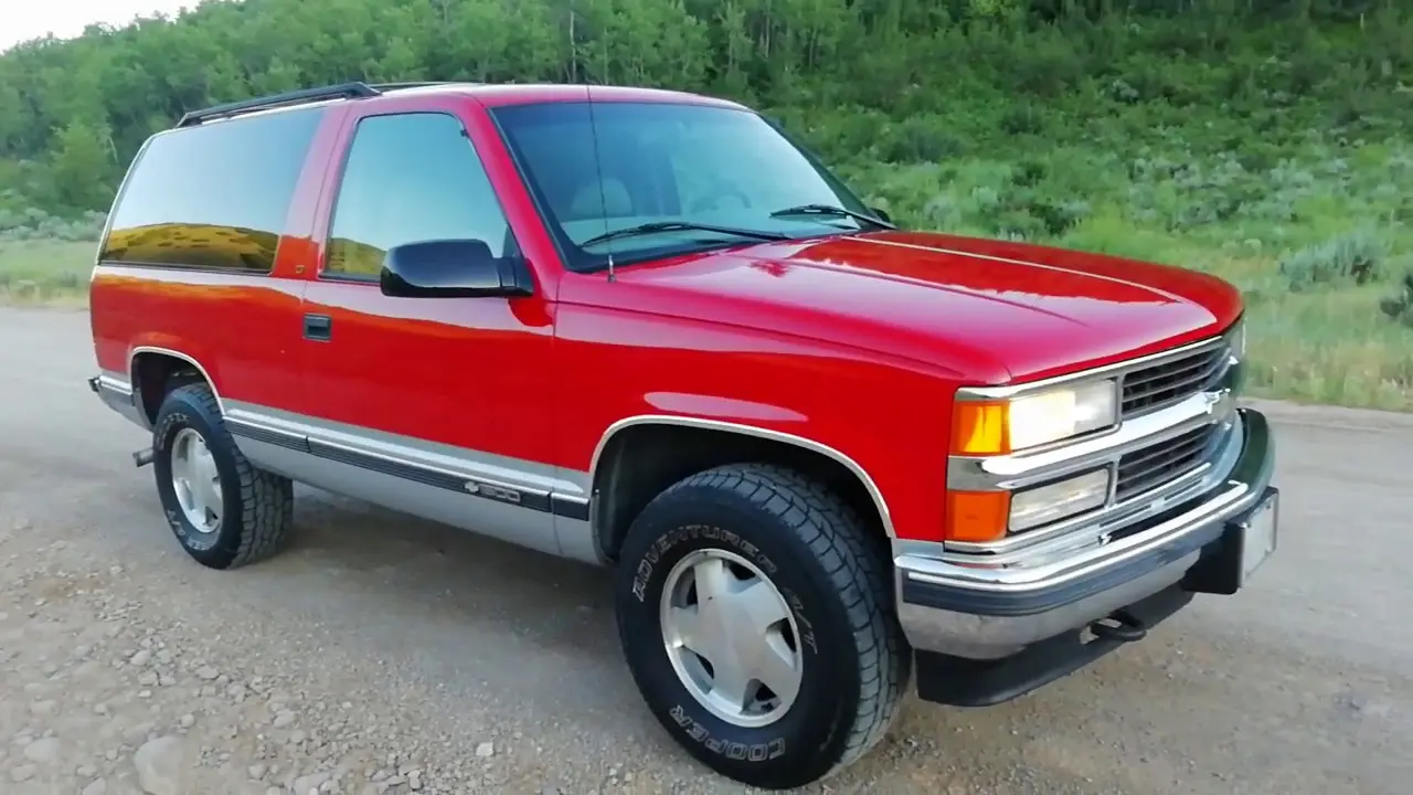 Chevrolet Tahoe Tahoe 5.7 V8 AWD Base 3