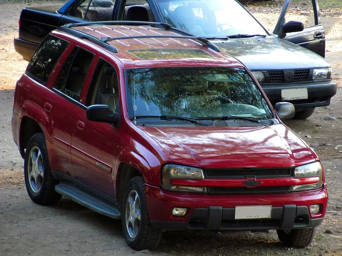 Chevrolet  Trail Blazer 4.2 LT 5