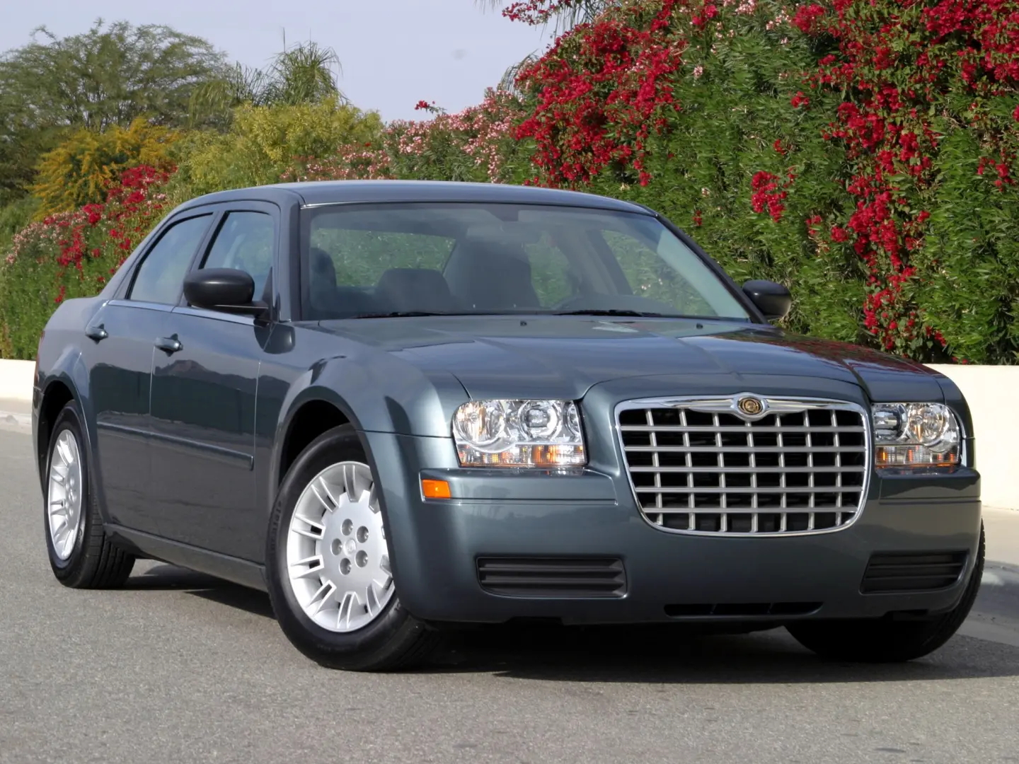 Chrysler  300C 2.7 4