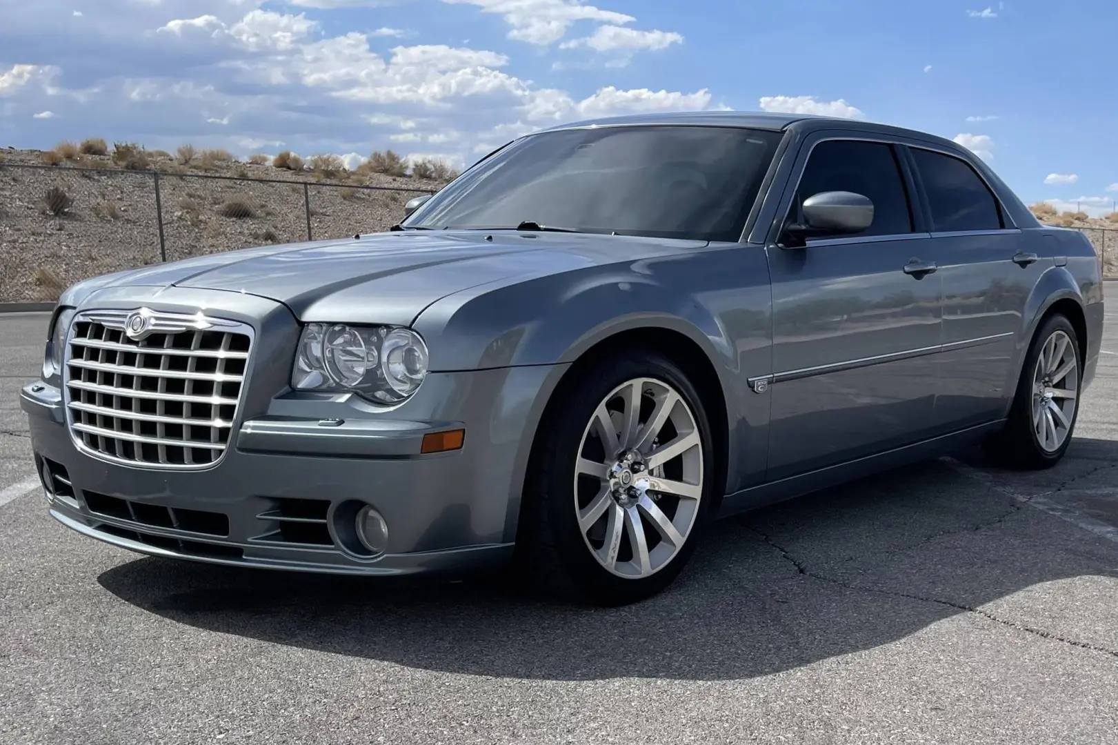 Chrysler  300C 6.1 HEMI SRT8 3