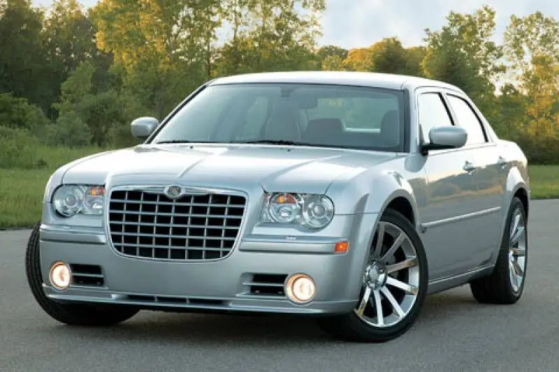 Chrysler  300C 6.1 HEMI SRT8 4