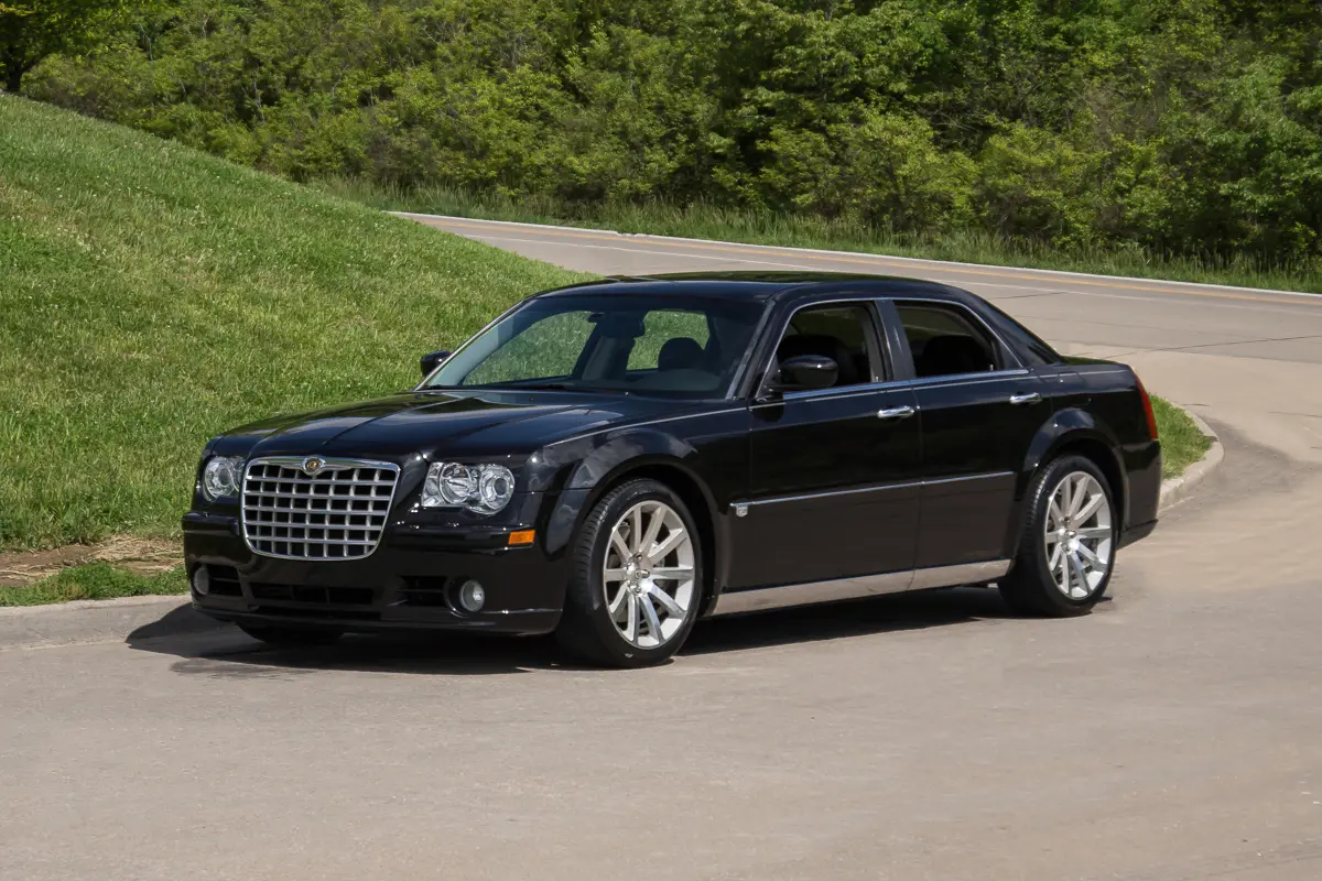 Chrysler  300C 6.1 HEMI SRT8 4